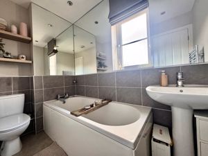 Photo 17- click for photo gallery